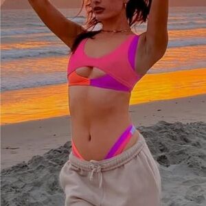 oneone swim bikini set